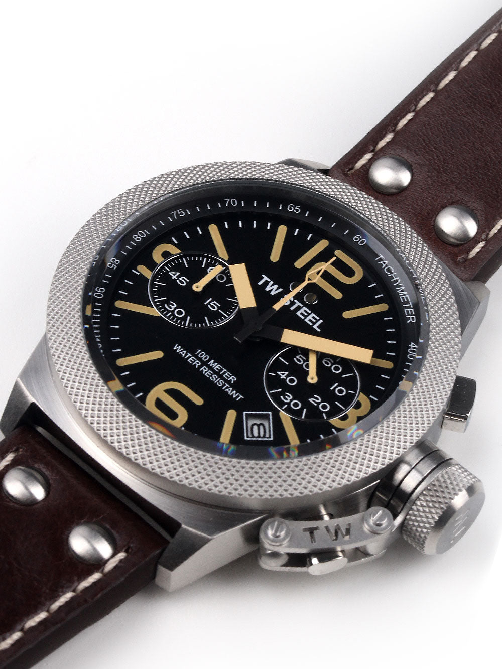 TW Steel Canteen CS33 Leather Chronograph 45mm 10ATM
